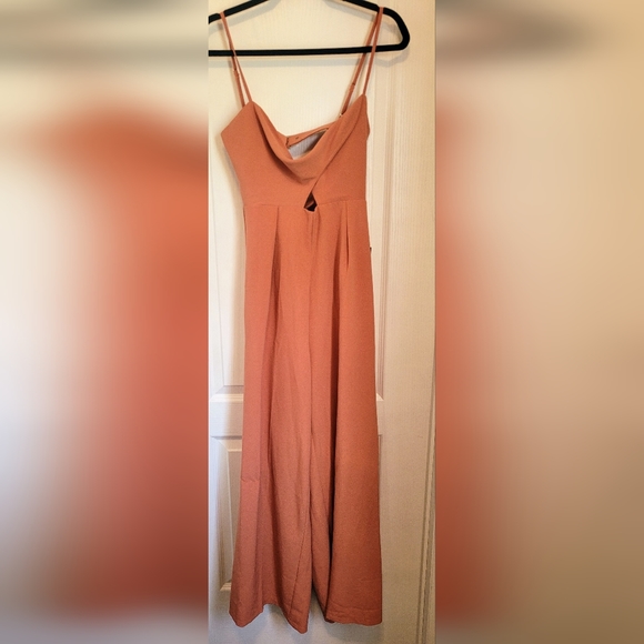 NWT Parallel lines orange jumpsuit Size Medium - Picture 2 of 5